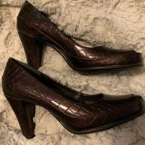 A2 by Aerosoles heel